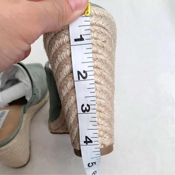 Steve Madden Urge Wedge Sandal Size  10 - New without box - Picture 2 of 12